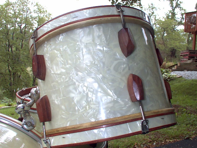 bombfour10.JPG